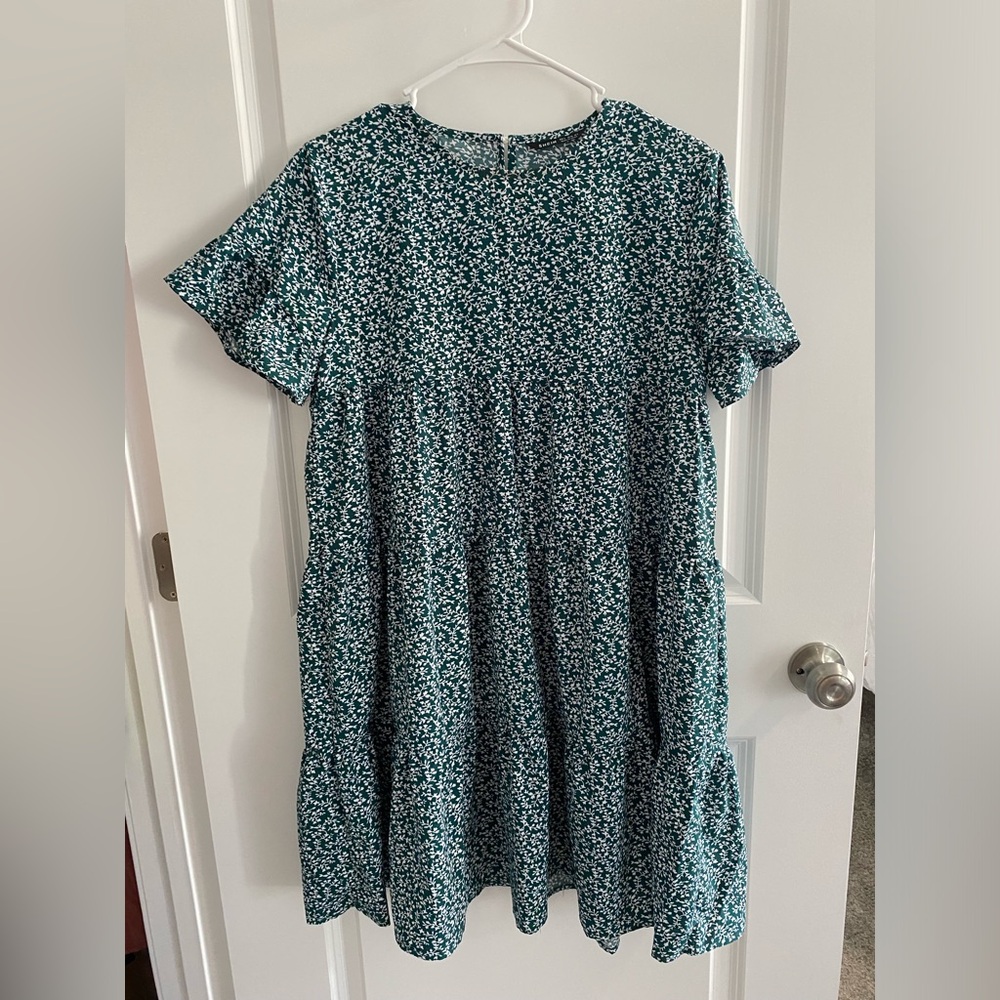 SHEIN Green Floral Mini Dress